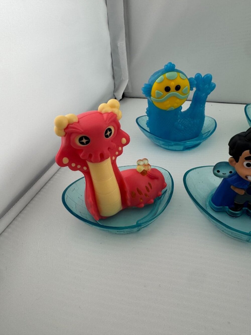 2025 McDonalds ELIO Disney Pixar Happy Meal Toys Set of 5 - Picture 4 of 4